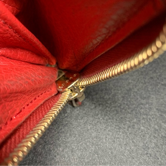 Final Price Drop! Authentic Pre owned Vintage Gucci Wallet - Picture 12 of 14